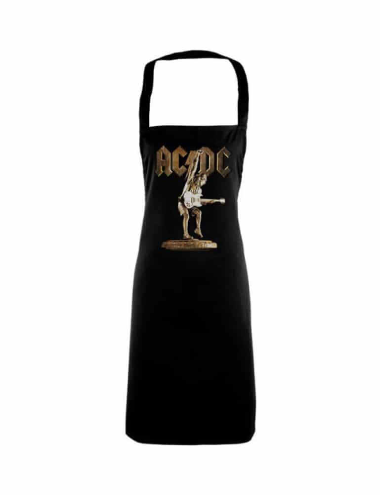 Stiff Upper Lip, Essu