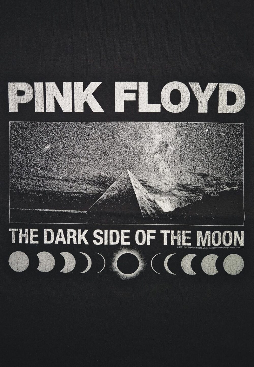 Pink Floyd B/W Pyramids T-Paita